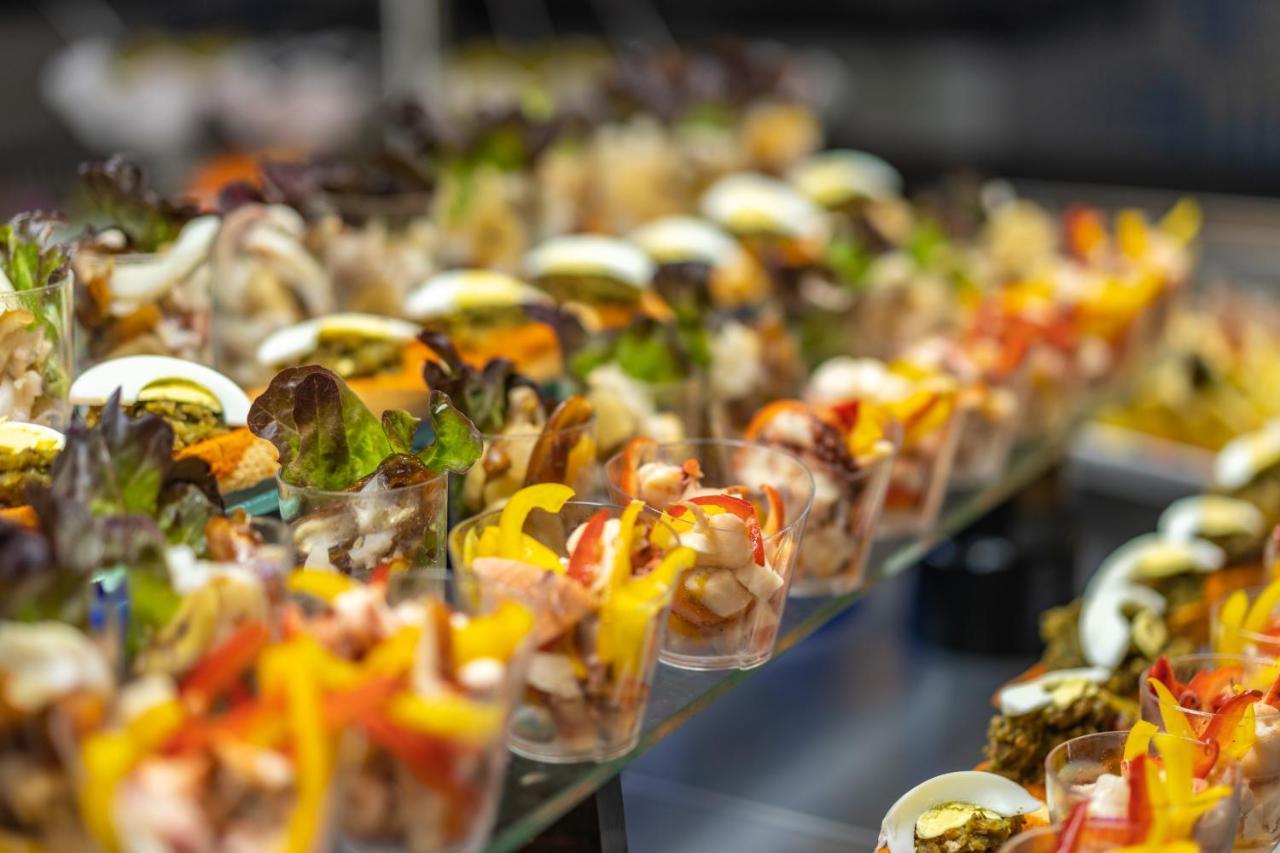 The Mirage Resort & Spa ハンマメット エクステリア 写真 A selection of tapas