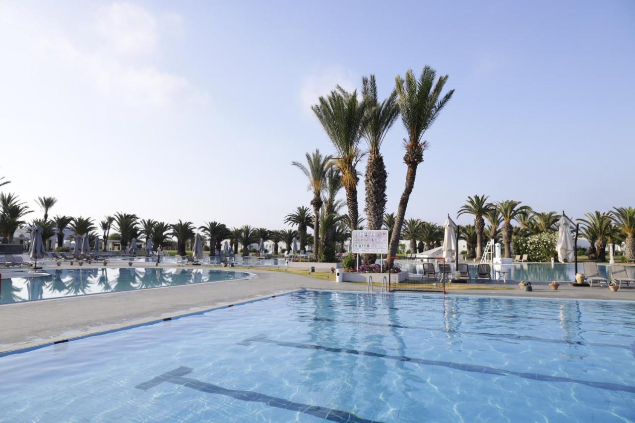 The Mirage Resort & Spa ハンマメット エクステリア 写真 Pool at the Dan Hotel